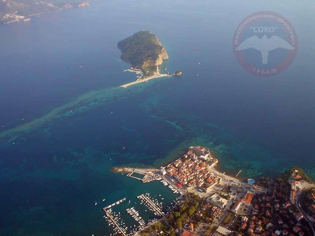Apartments Dragisic Sveti Stefan Extérieur photo